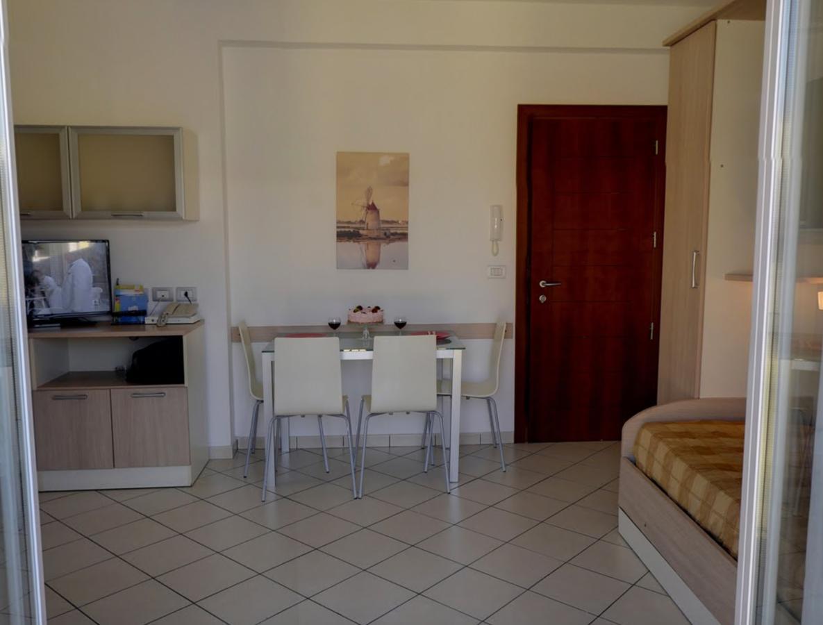 Residence Mareo Riccione Exterior foto